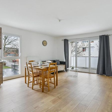 Chic Apart With Terace And Parking Apartment Rouen Exterior photo