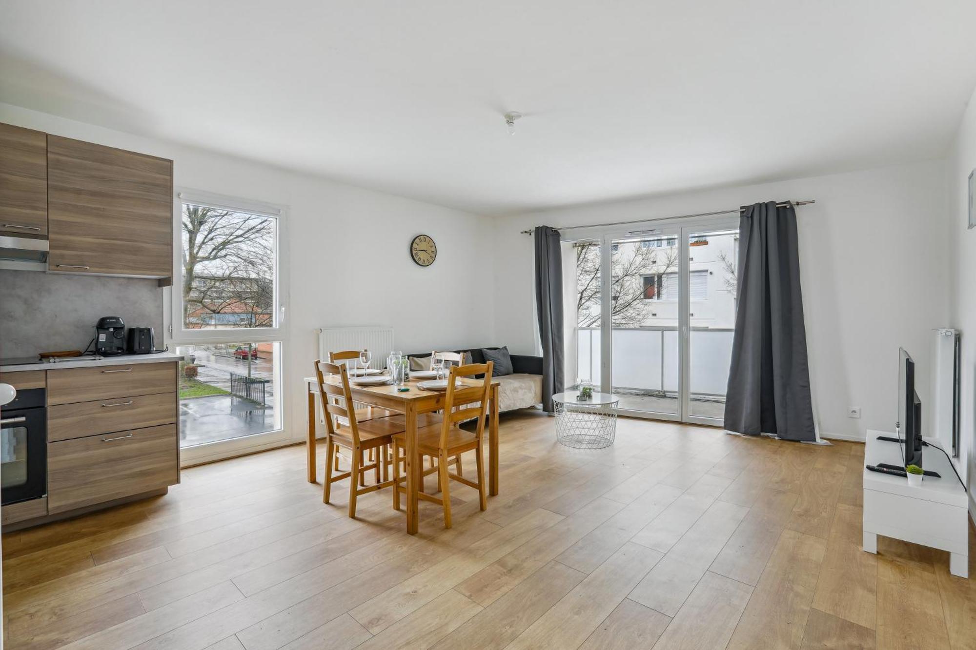 Chic Apart With Terace And Parking Apartment Rouen Exterior photo